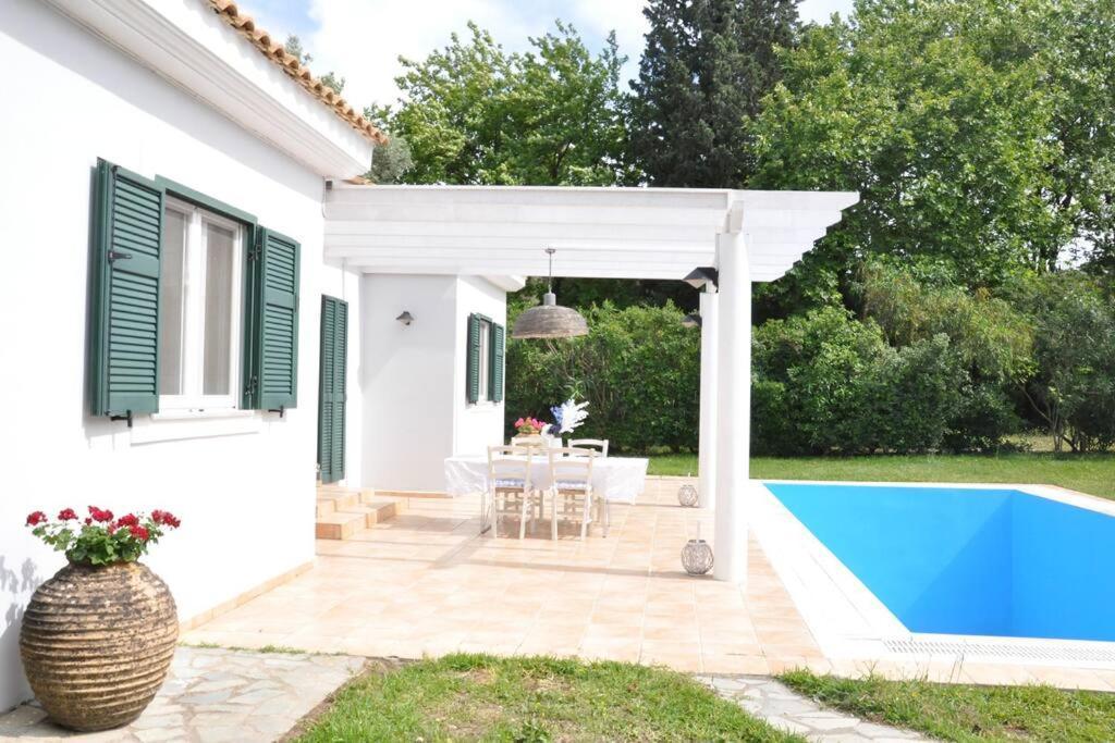 Villa Erietta Near Lefkas Center Apolpaina المظهر الخارجي الصورة